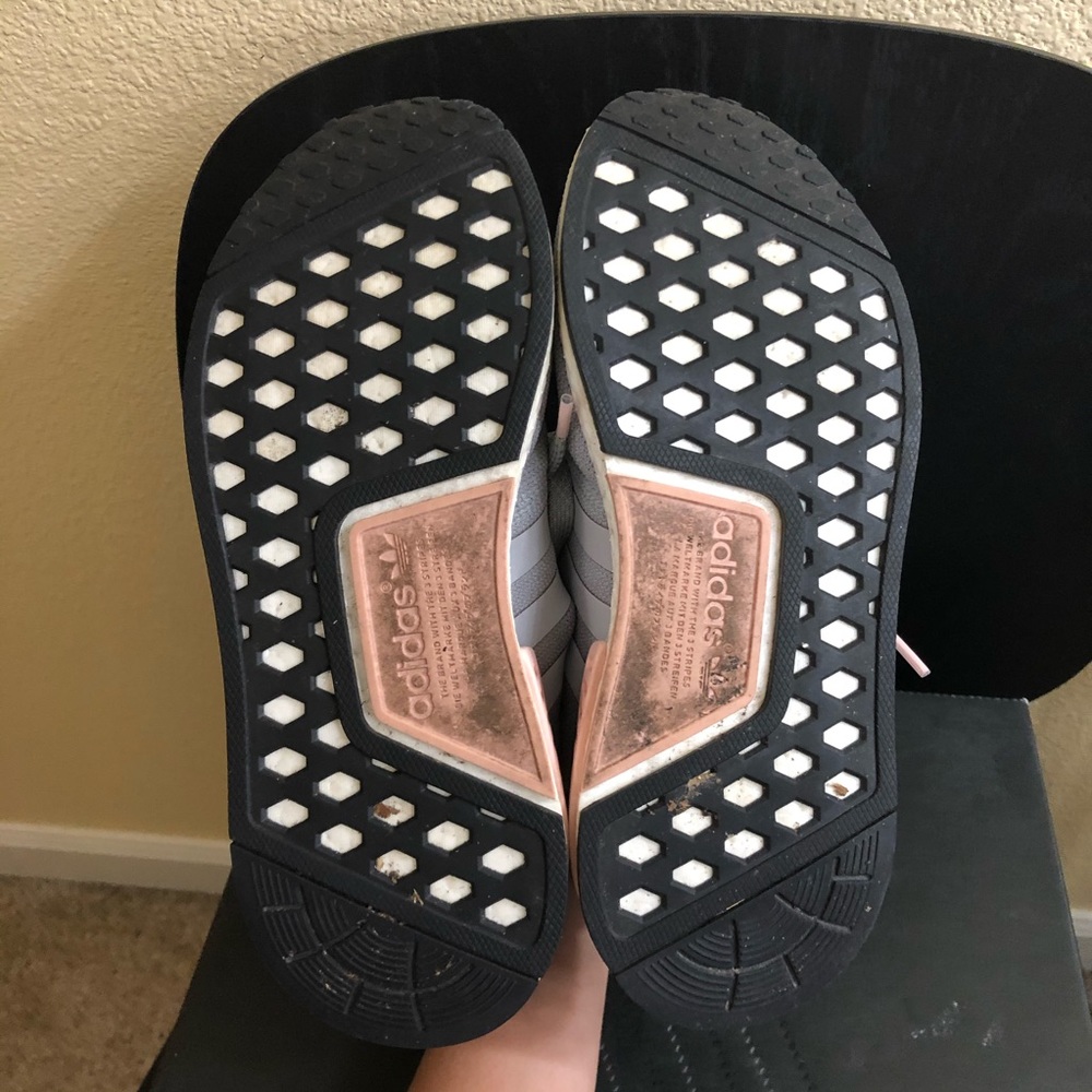 NMD R1 Light Onix - Picture 7 of 9